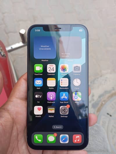 Apple iPhone 12