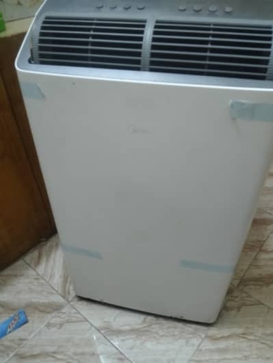 midea 1 ton ac excellent condition