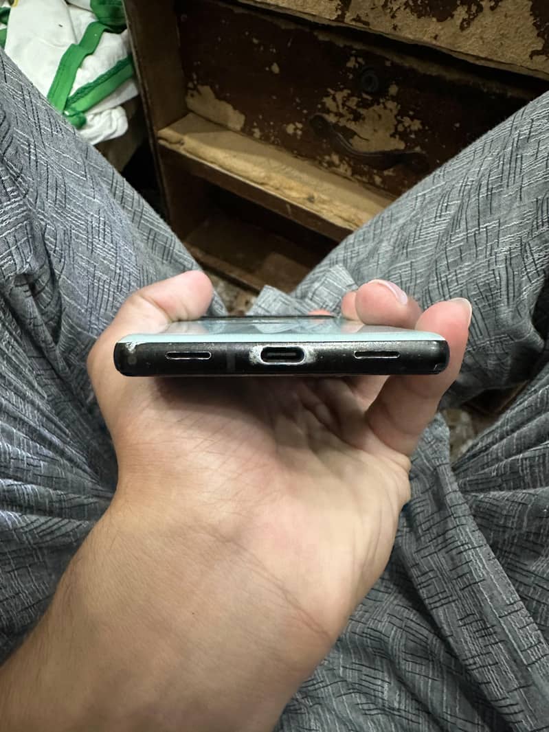 Google Pixel 6a 8