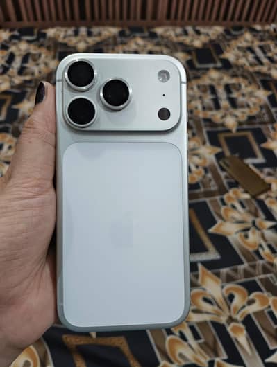 Apple iPhone 17 Pro
