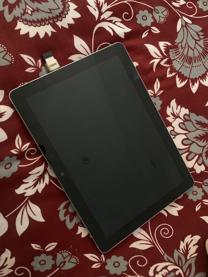 Microsoft tablet go1 2