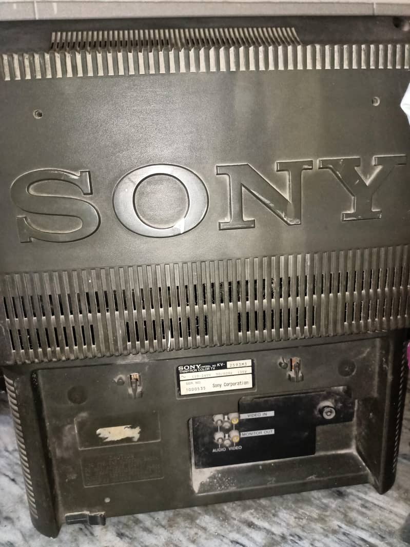 SONY TV 3