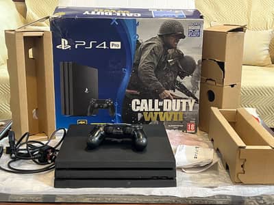 Playstation Station 4 Pro full box