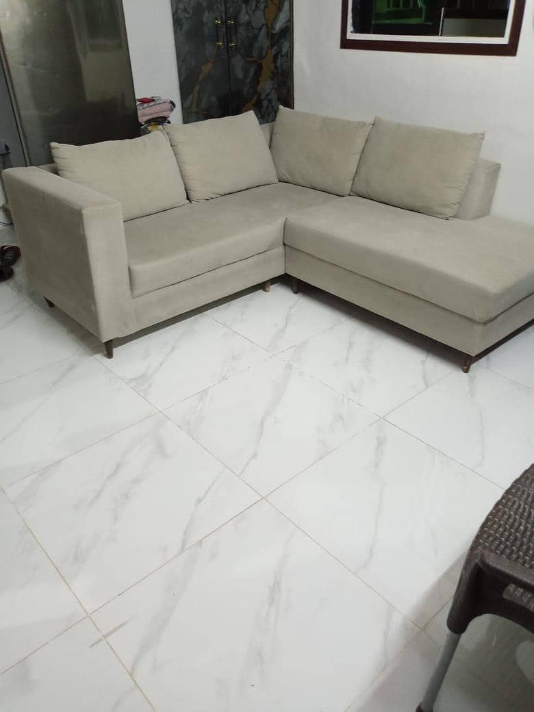 L-shaped sofa set 0