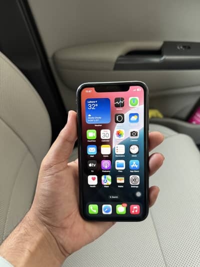 Apple iPhone 11