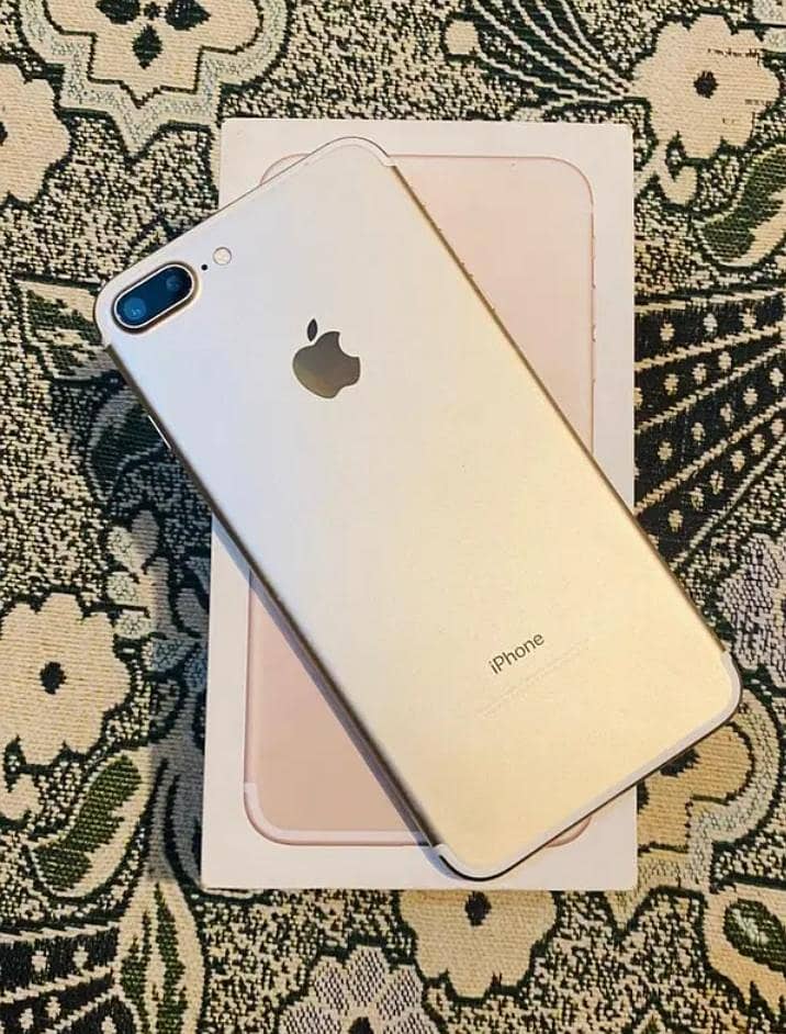 Apple iPhone 7 Plus 0