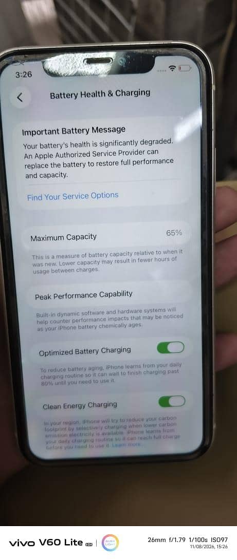 Apple iPhone 11 7