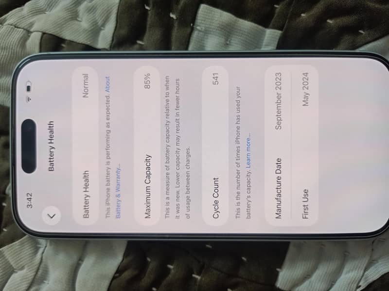 Apple iPhone 15 5