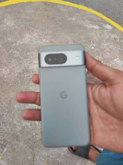 Google Pixel 8