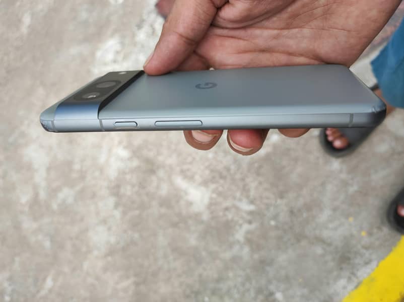 Google Pixel 8 1