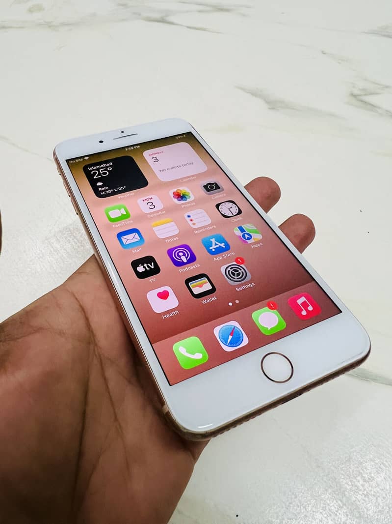 Apple iPhone 8 Plus 7