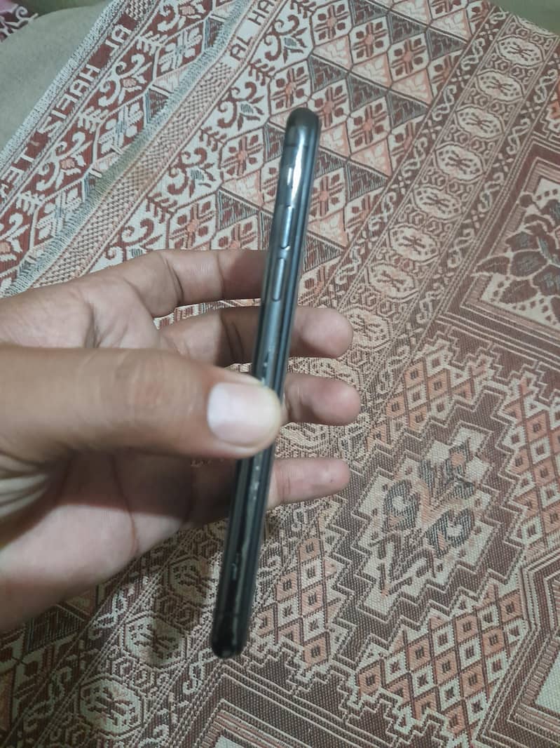 apple iPhone x 3