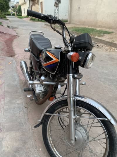 Honda CG 125 Modal 2017/18 Complete documents urgent sell
