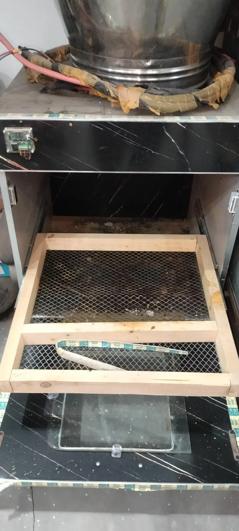Heavy Duty 100–150 Eggs Automatic Incubator — photo 3