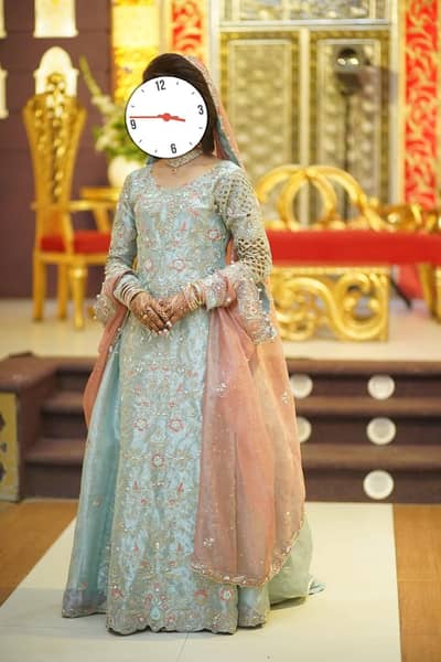 Valima fish tail maci in pastel pink and pastel blue color