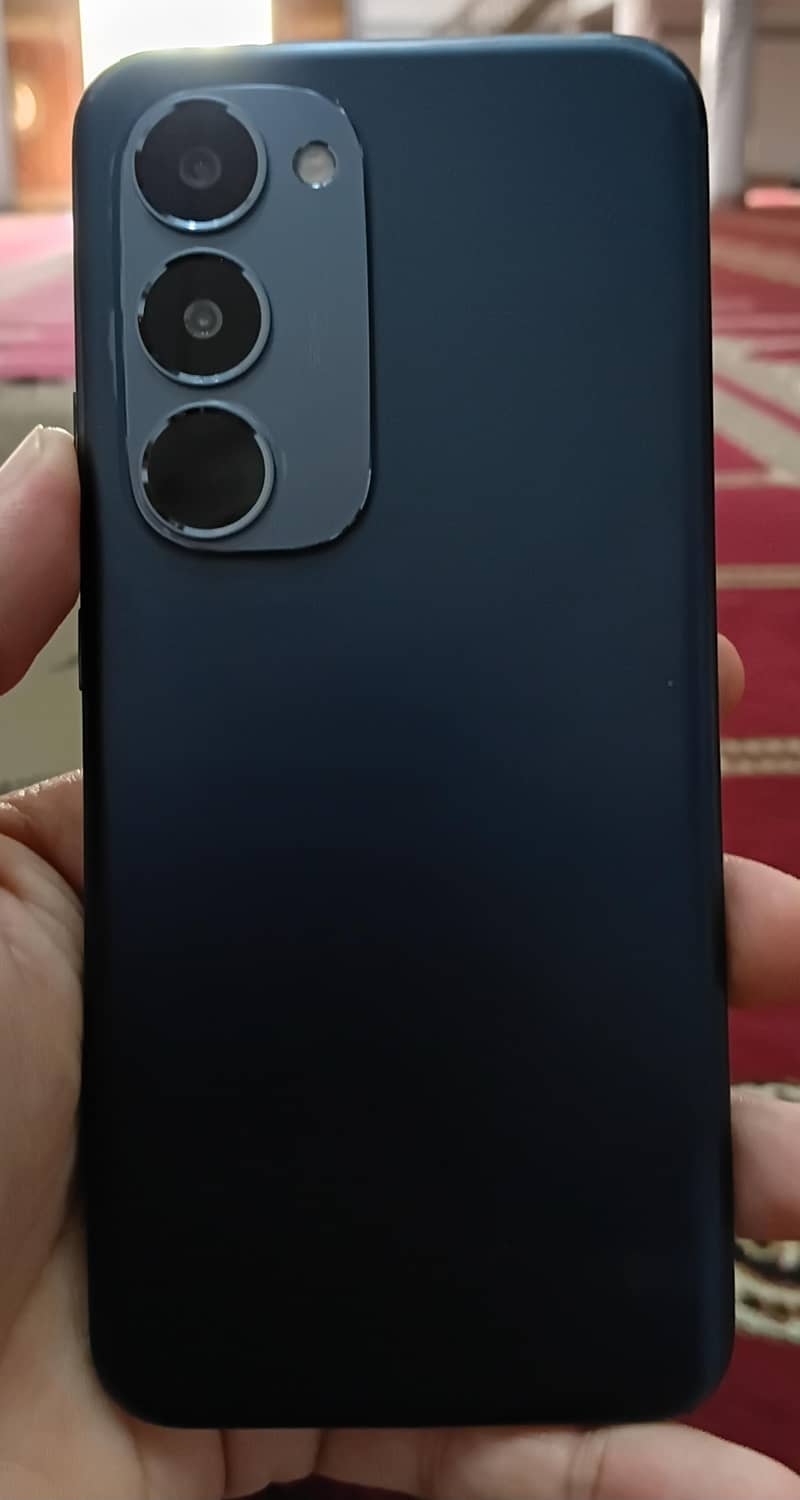 Tecno Spark 40 pro plus 0