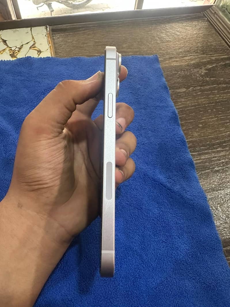 Apple iPhone 14 plus 2