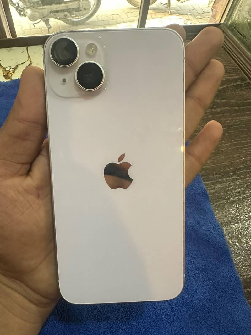 Apple iPhone 14 plus 3