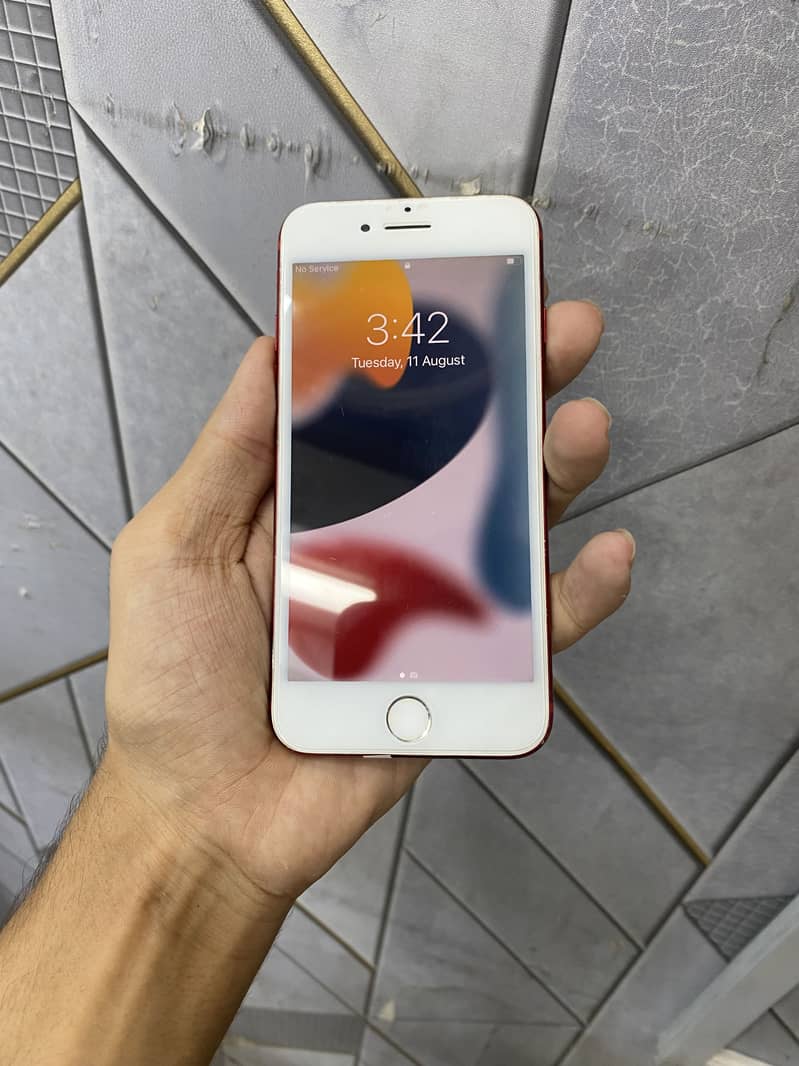 Apple iPhone 7 1