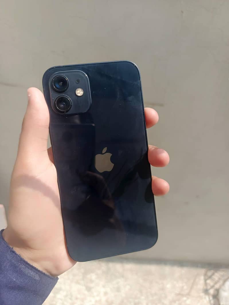 Apple iPhone 12 0