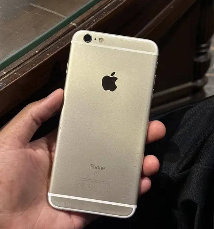 Apple iPhone 6S Plus 1