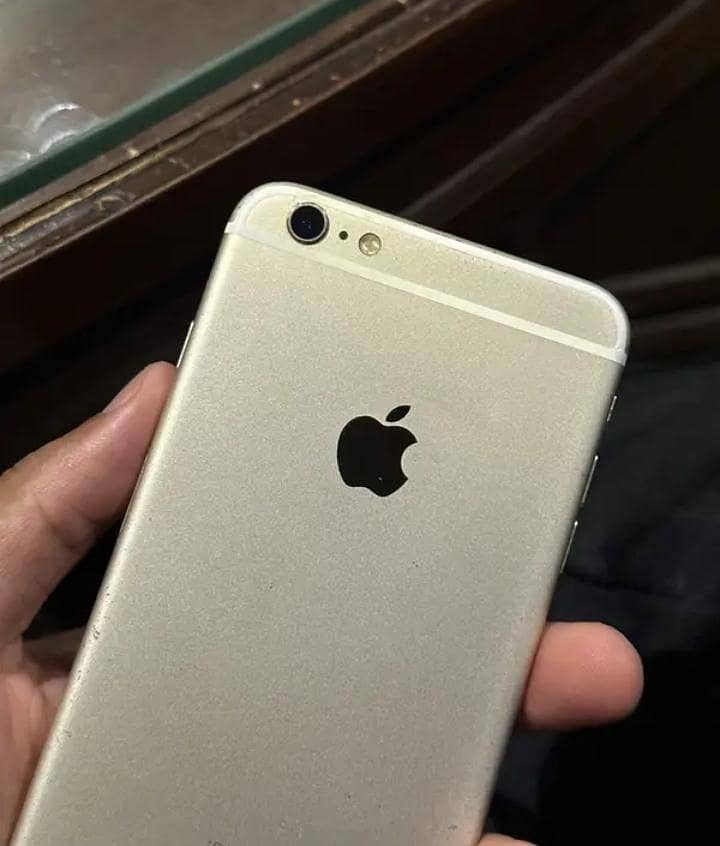 Apple iPhone 6S Plus 3