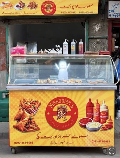 Food Display Counter with Stove/Fryer & Gas Cylinder