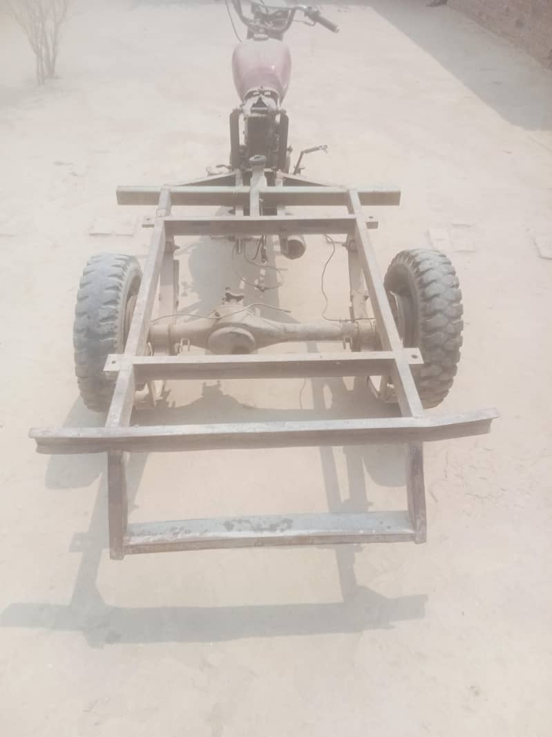 03007225205 5