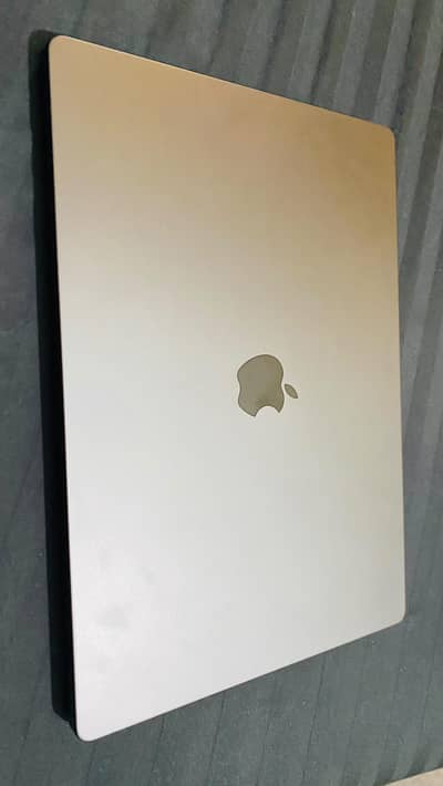Apple M4 Pro Chip (2024]