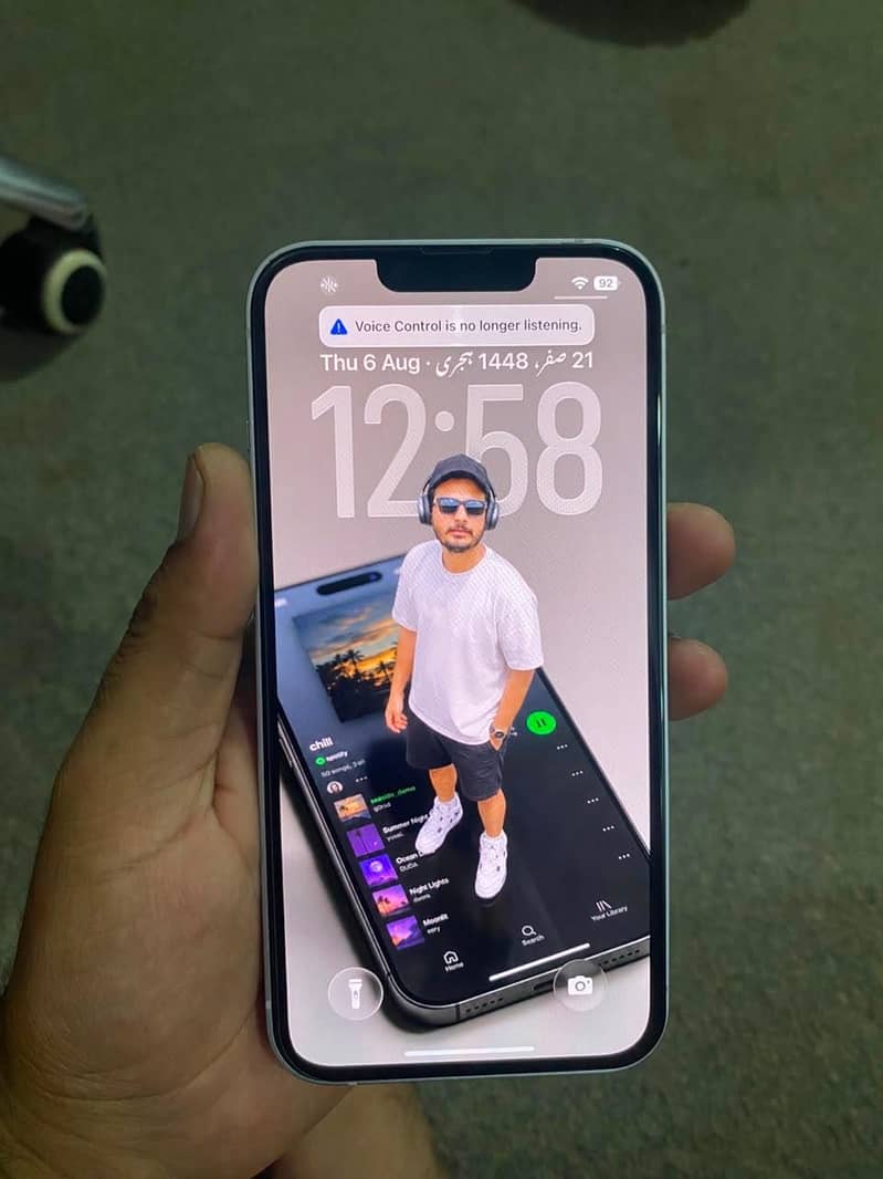 Apple iPhone 14 3