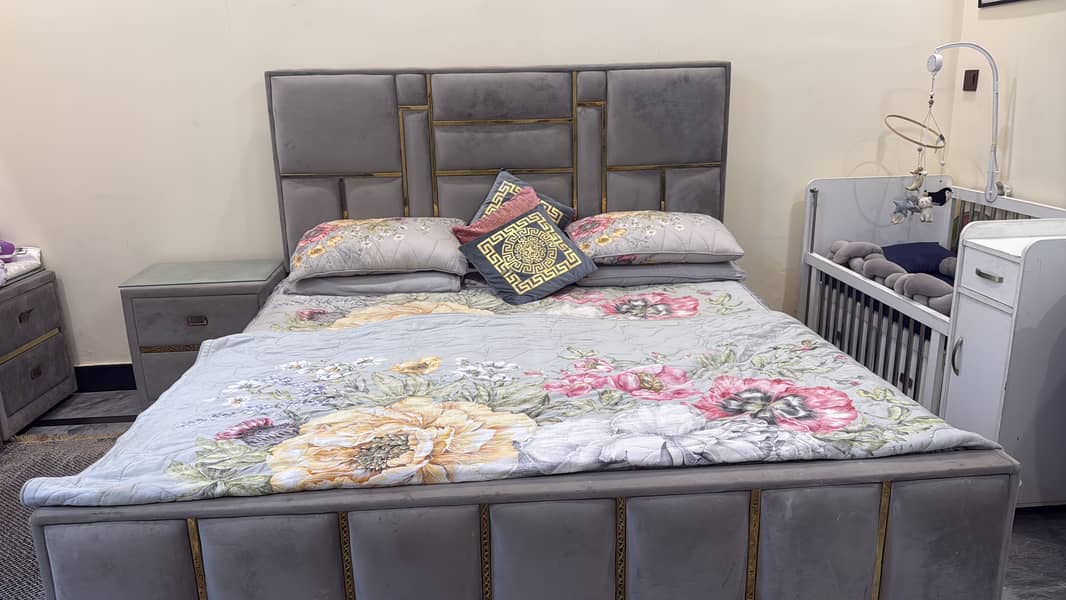 full gray bed set 0