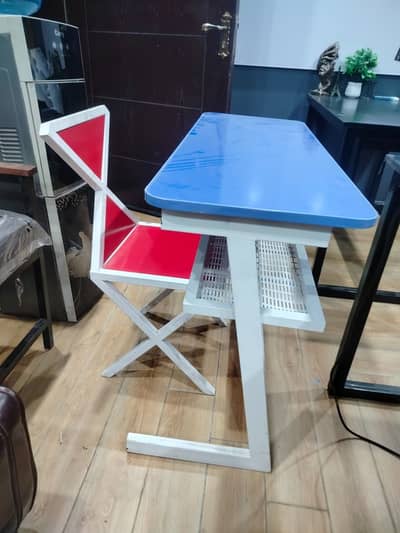 Desk and chairs set