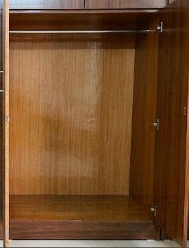 wardrobe 1