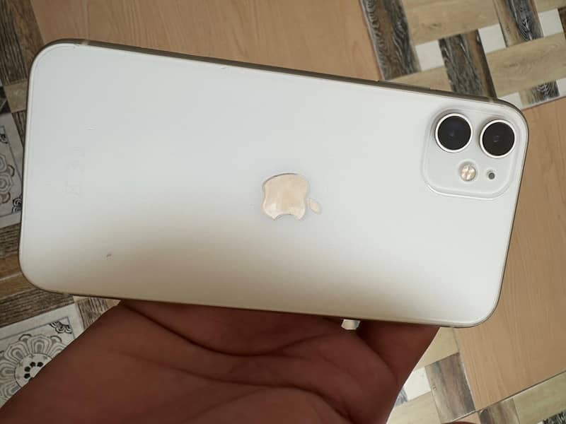 Apple iPhone 11 2