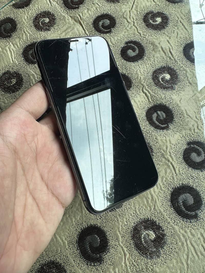 Apple iPhone X 6