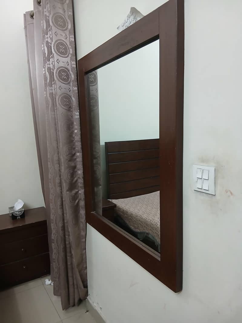 Queen size bed. 2