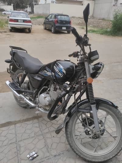 Suzuki GS 150 2022 Special Edition