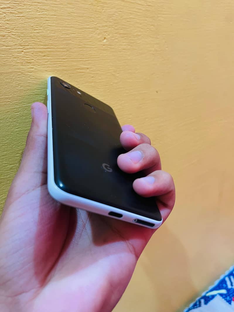 Google Pixel 3 4