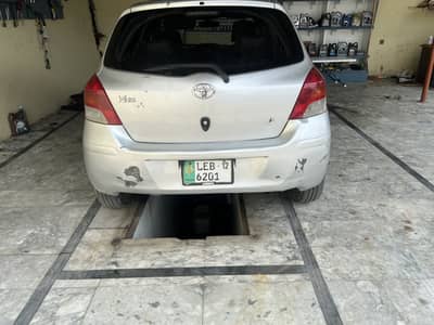 Toyota Vitz 2008