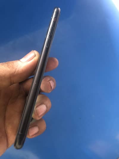 Apple iPhone SE  baypass 64 gb watar pack seald set 100%