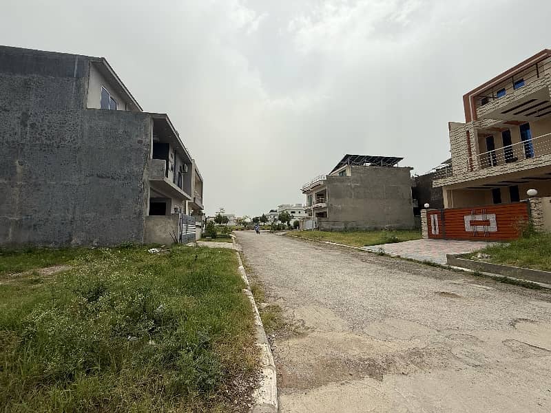35X70 CORNER PLOT POSSESSION PLOT FOR SALE 5