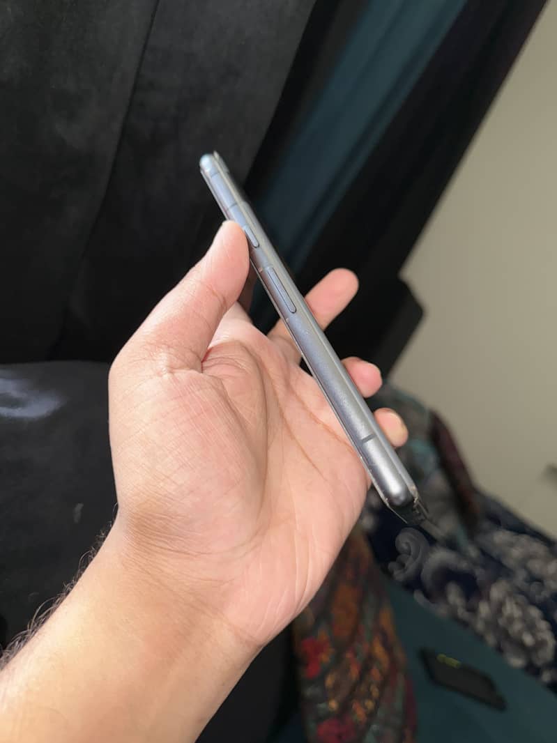 Google Pixel 7a 4
