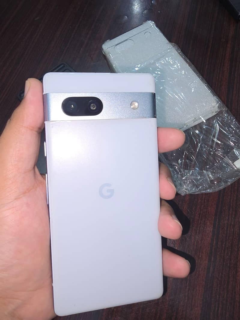 Google Pixel 7A 0