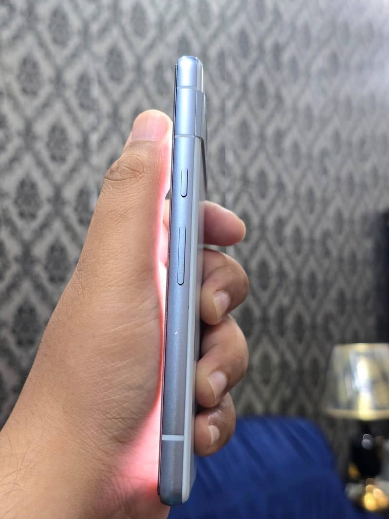 Google Pixel 7A 3