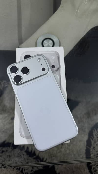 iPhone 17 Pro Max jv 256gb