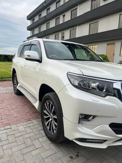 Toyota Land Cruiser 2019