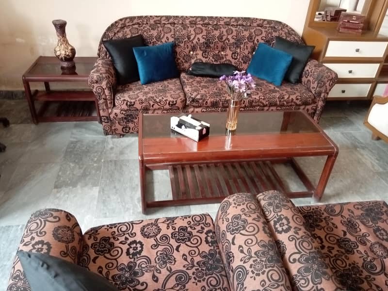 nice sofa 0