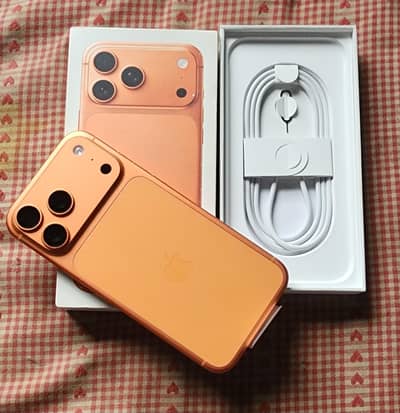 17 PRO MAX 256GB HK 100% 32 CYCLES