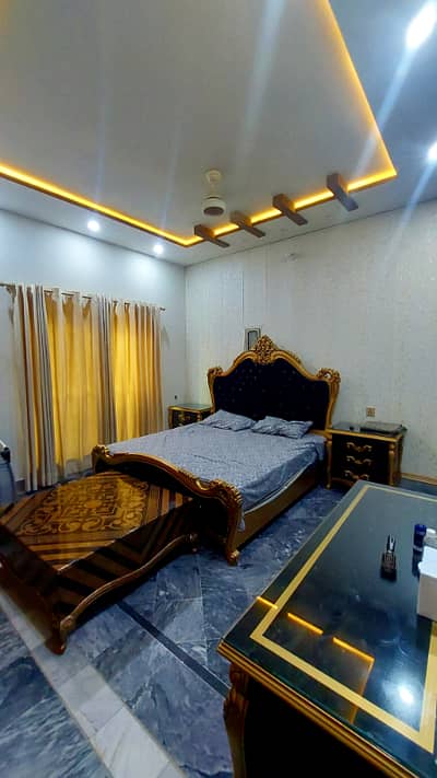 0321 86 10 688 Beautiful 4 Marla house Sui gas available with 3bedroom 1 drawing 1 kitchen 1 store big car garage available for rent in Eden Garden