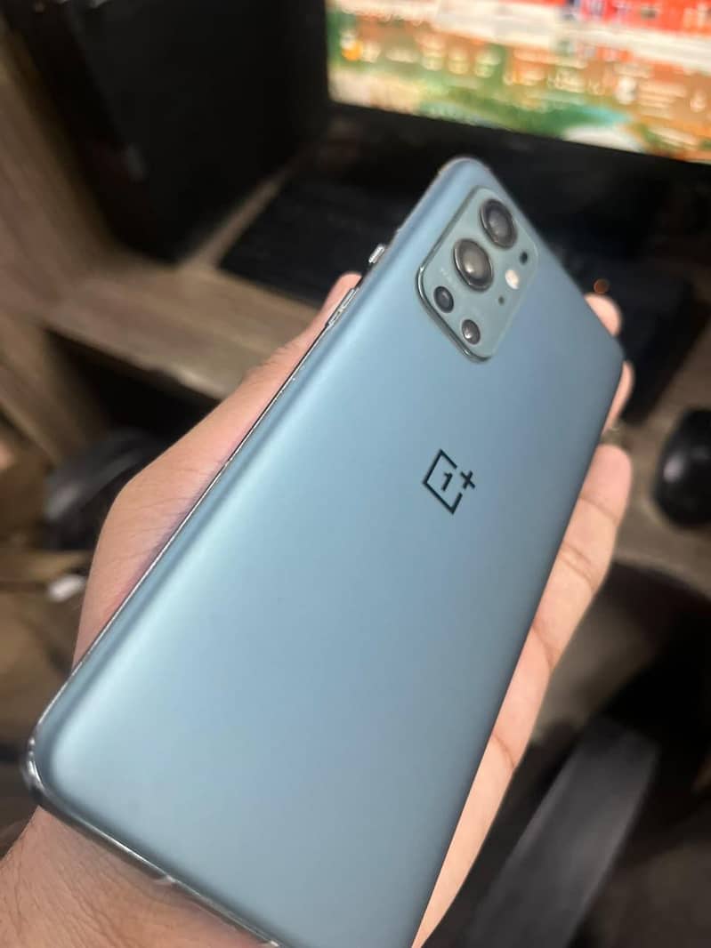 One Plus 9 pro 2